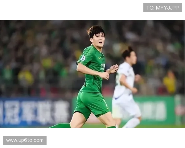 金玟哉当选亚洲最佳后卫,防守表现稳健获权威认可