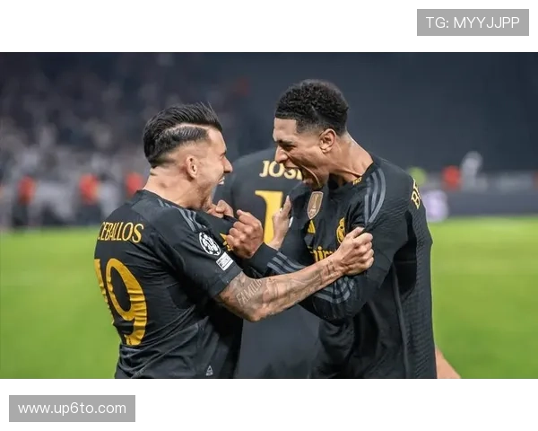 贝林厄姆位置变化解析：中场到影锋的战术转型逻辑