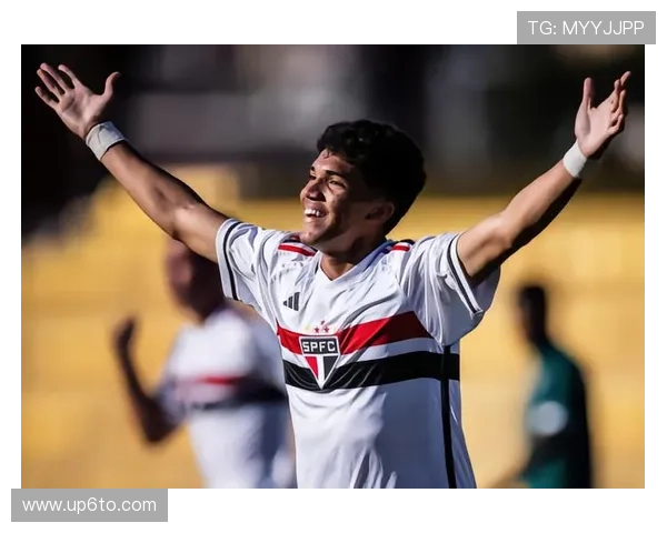 加布里埃尔·梅迪纳近期竞技状态回暖与表现提升分析