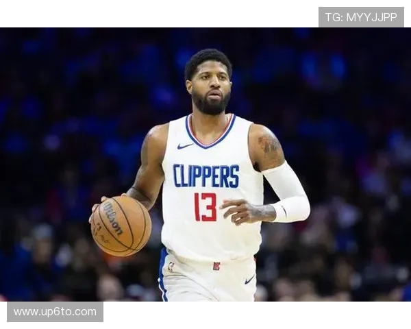 保罗·乔治家的冰箱里居然只放蛋白粉和冰块？